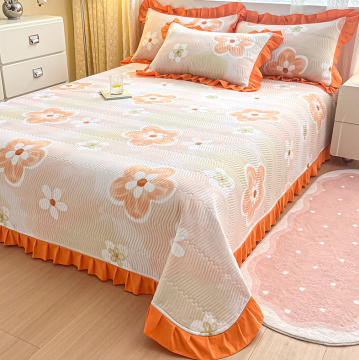 ETERNAL MOMENT Bed Linen