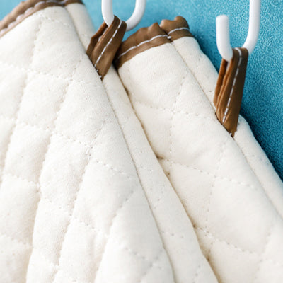 Yika® Pure cotton white heat-resistant oven mitts