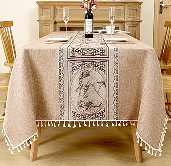 ETERNAL MOMENT Tablecloth