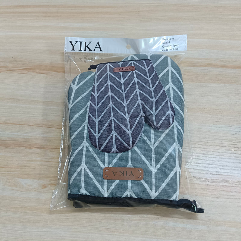 Yika® Thick insulated oven mitts